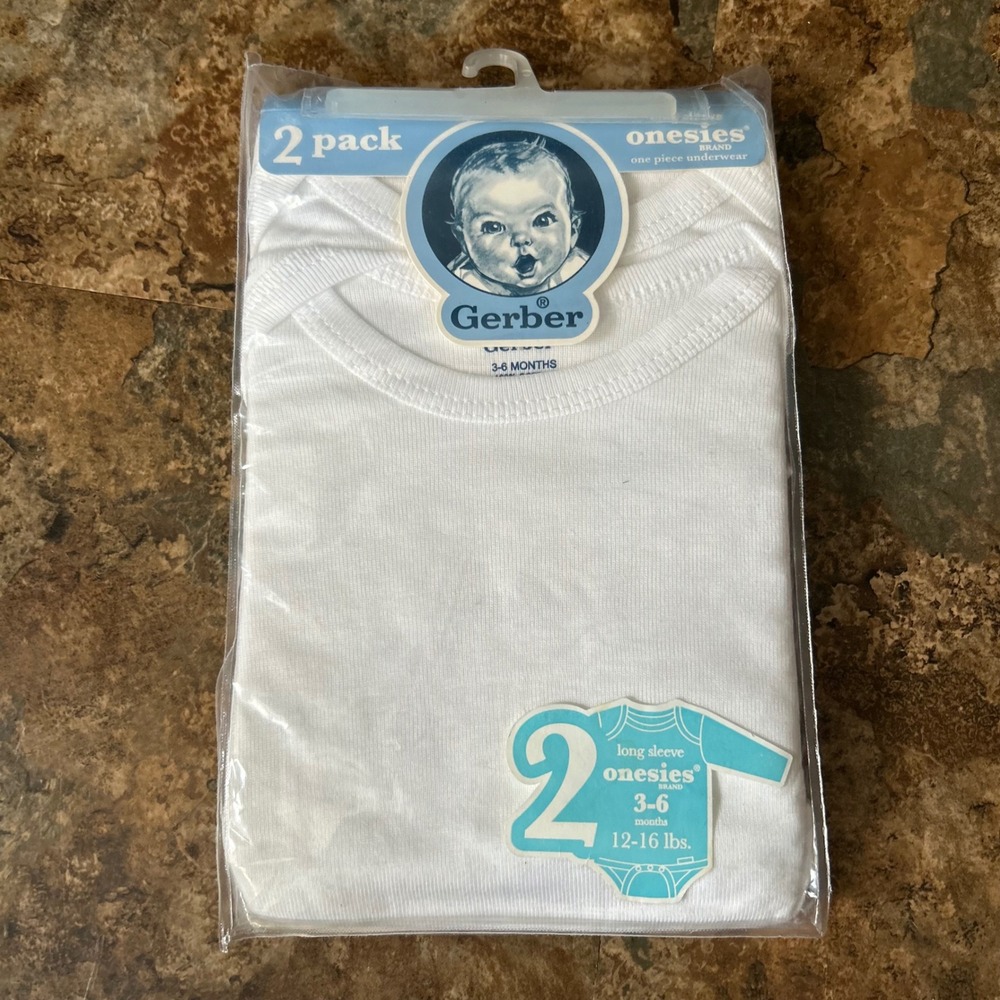 Vintage Gerber Long Sleeve Bodysuit Babys Size 3-6 Months White 2 Pack 12-16 lbs